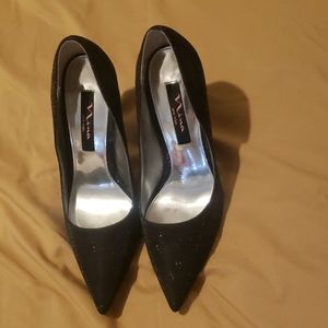 Nina New York black pumps